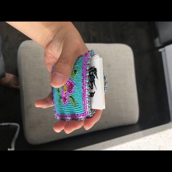 Beaded Card Holder - one of a kind - Picture 3 of 3